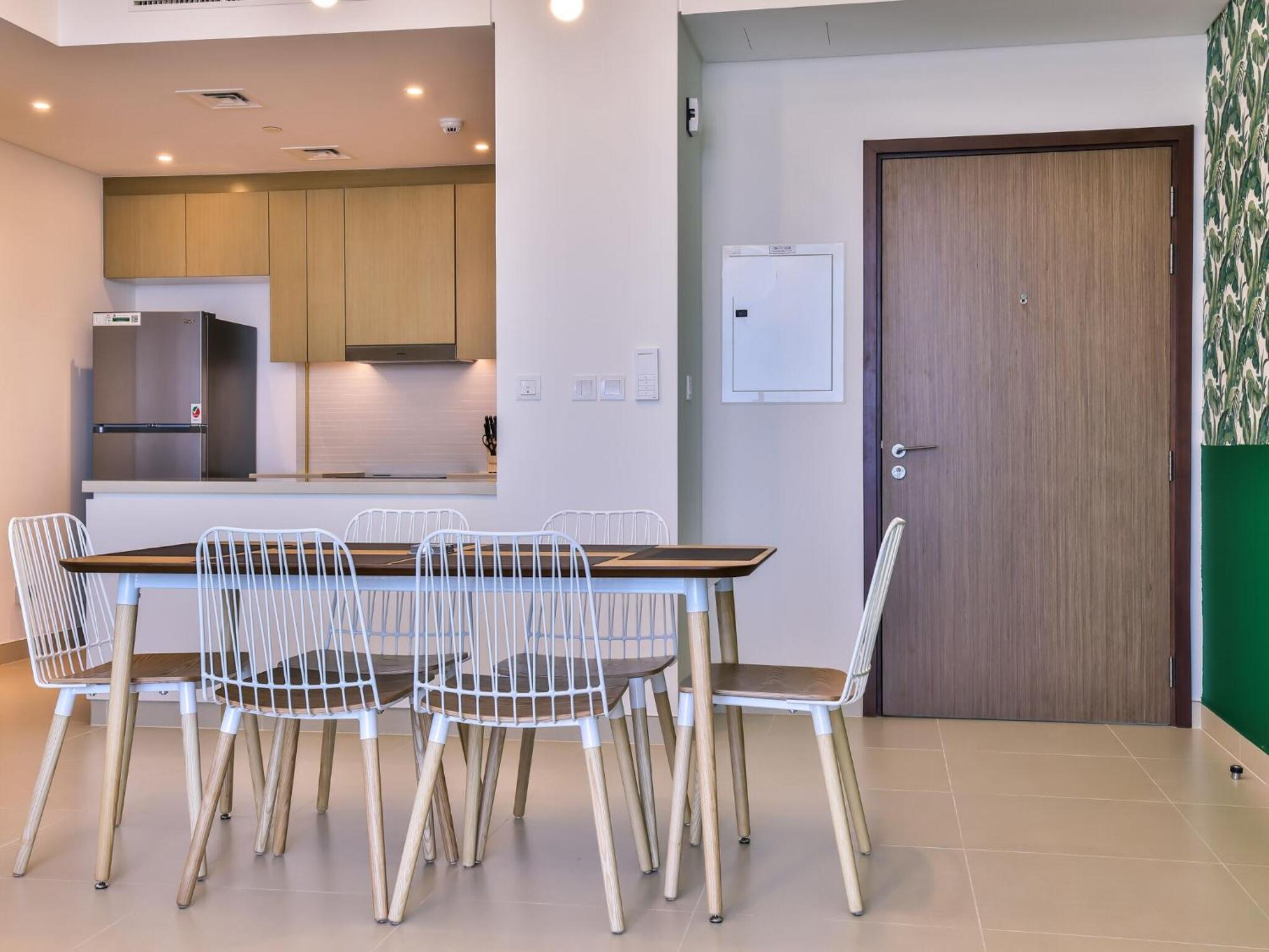 Luxurious Apartments Dubai Marina Views Pool Gym By Sojo Stay المظهر الخارجي الصورة