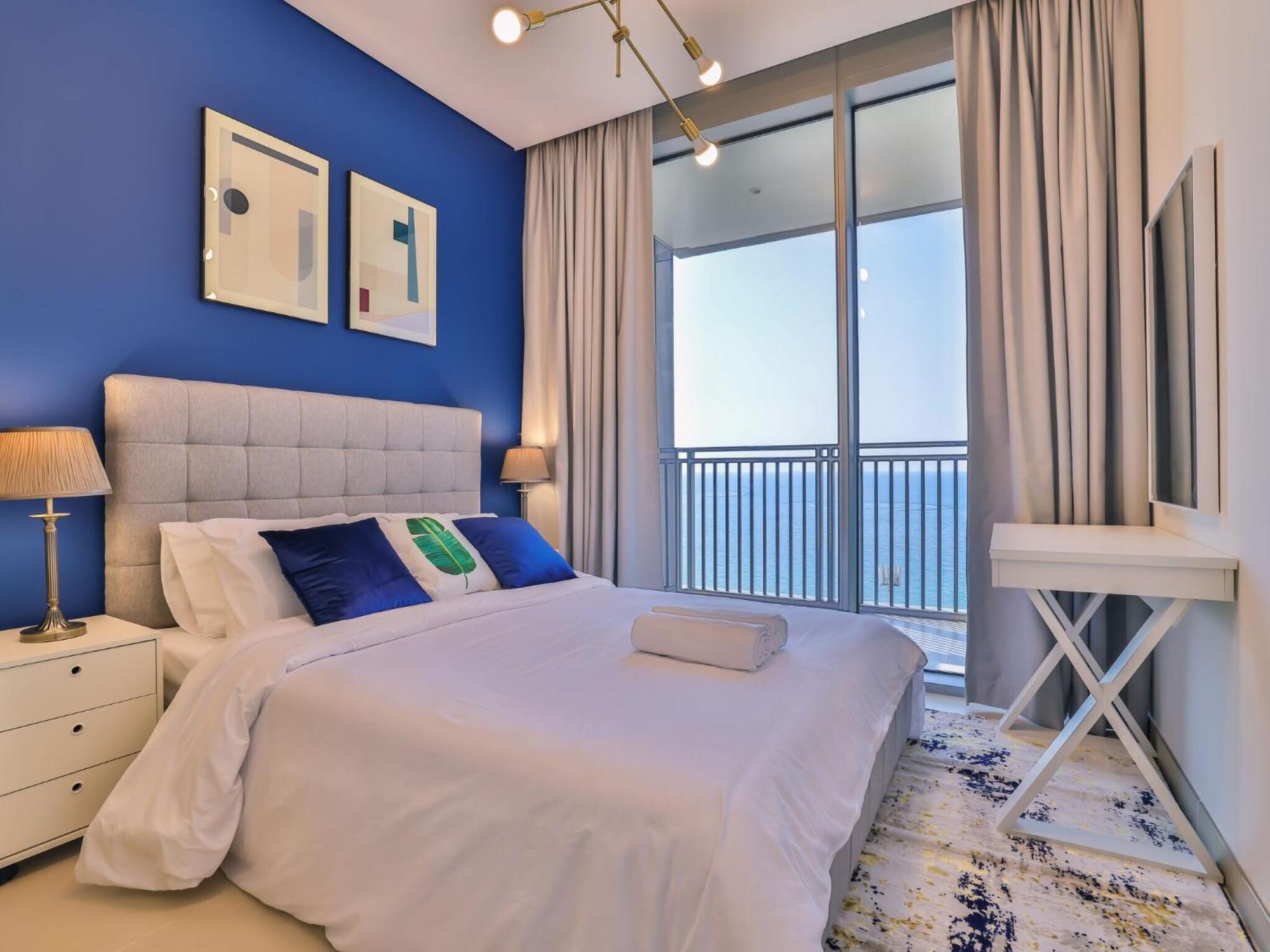 Luxurious Apartments Dubai Marina Views Pool Gym By Sojo Stay المظهر الخارجي الصورة